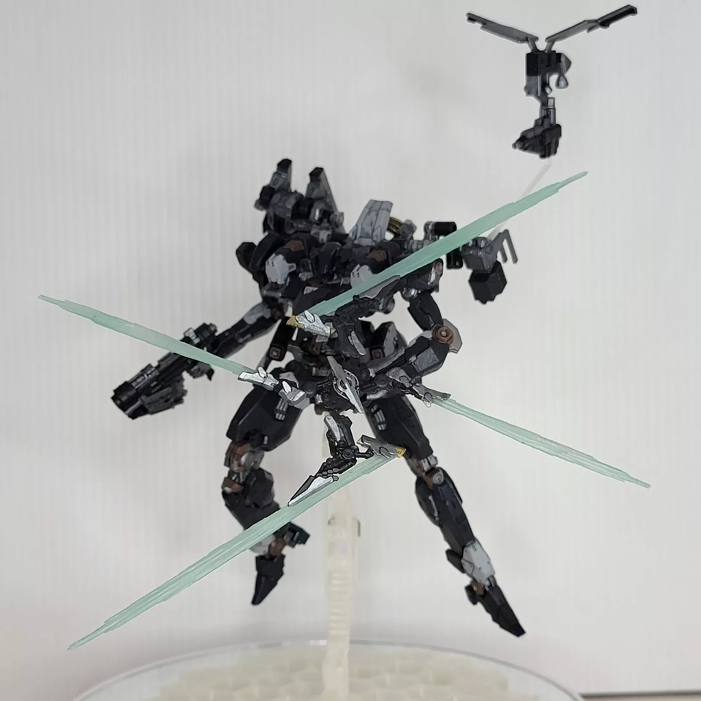 V.IV RUSTY- STEEL HAZE ORTUS Resin Model Kit (30 Minutes Missions Scale)